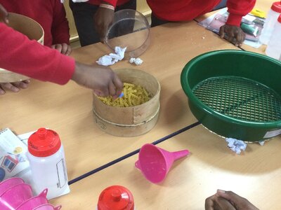 Image of Year 6 (Class 16) - Science - Separating Materials