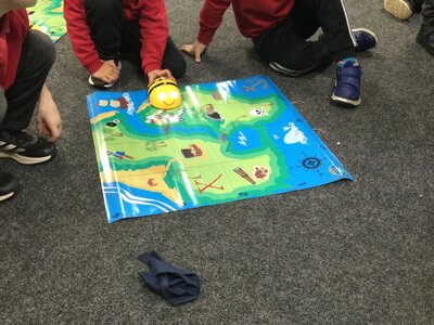 Image of Year 1 (Class 3) - Computing - Beebot Maps