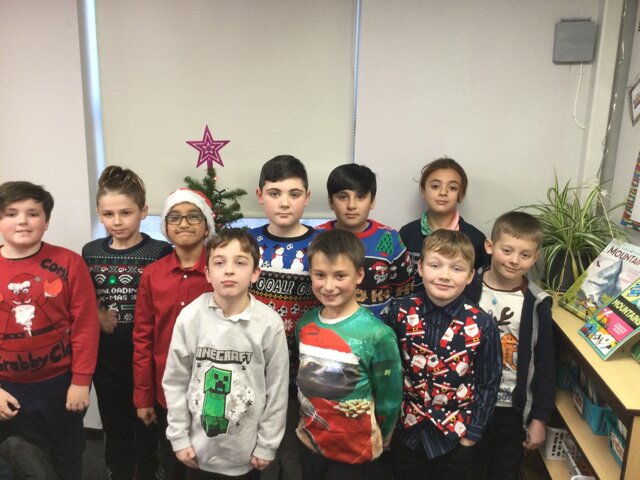 Image of Year 5 (Class 14) - Christmas Jumper Day