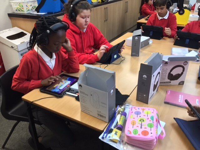 Image of Year 5 (Class 15) - Computing - Learn with Emile